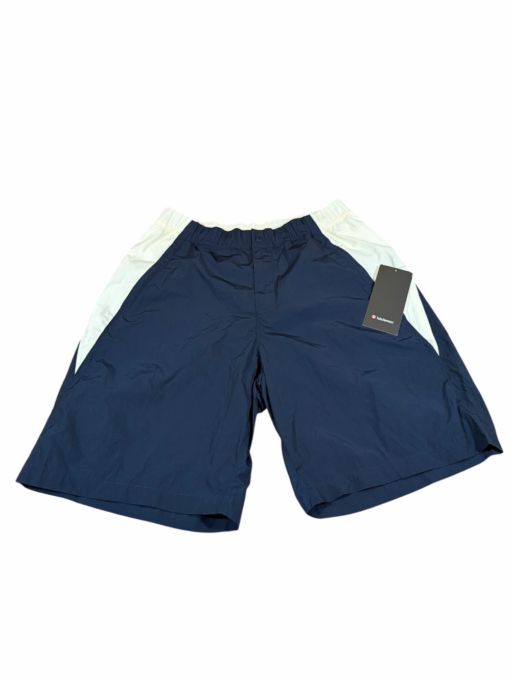 NWT Lululemon Nylon Relaxed Track Short *9” (True Navy/Coconut Ivory) Size L